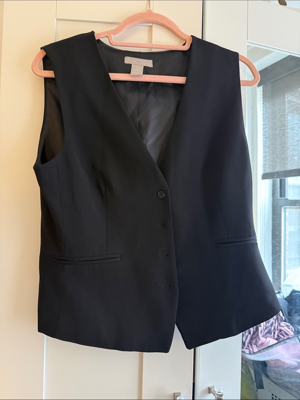 H&M Black Tailored V-Neck Women's Vest
